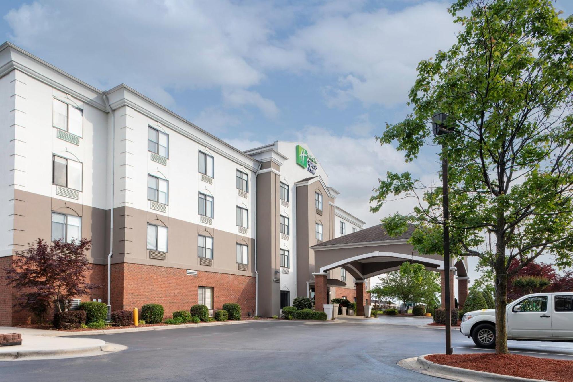 Holiday Inn Express & Suites Roanoke Rapids By Ihg Ngoại thất bức ảnh