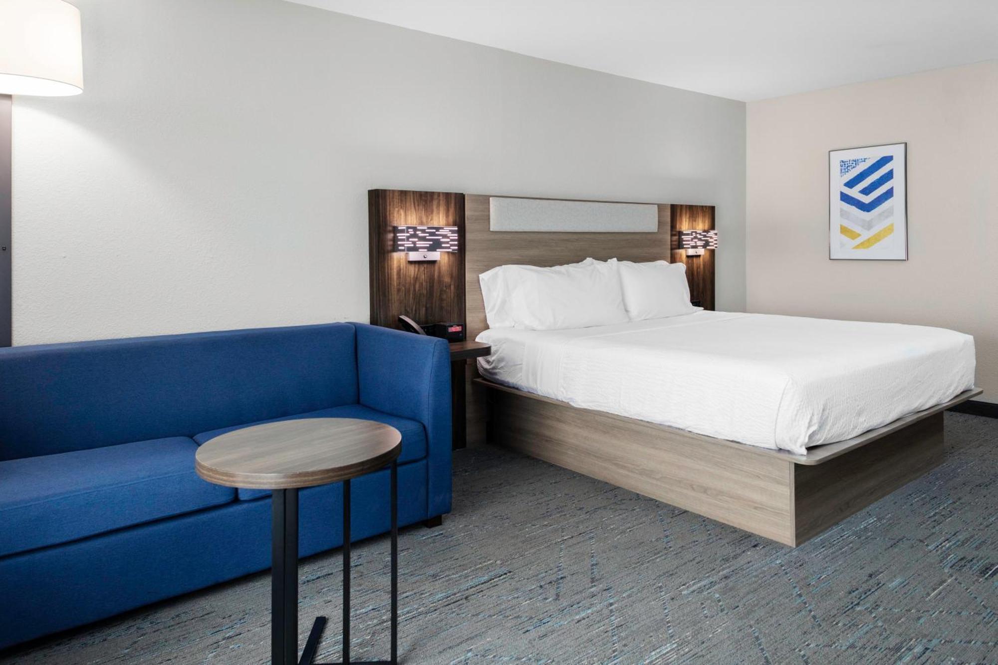 Holiday Inn Express & Suites Roanoke Rapids By Ihg Ngoại thất bức ảnh