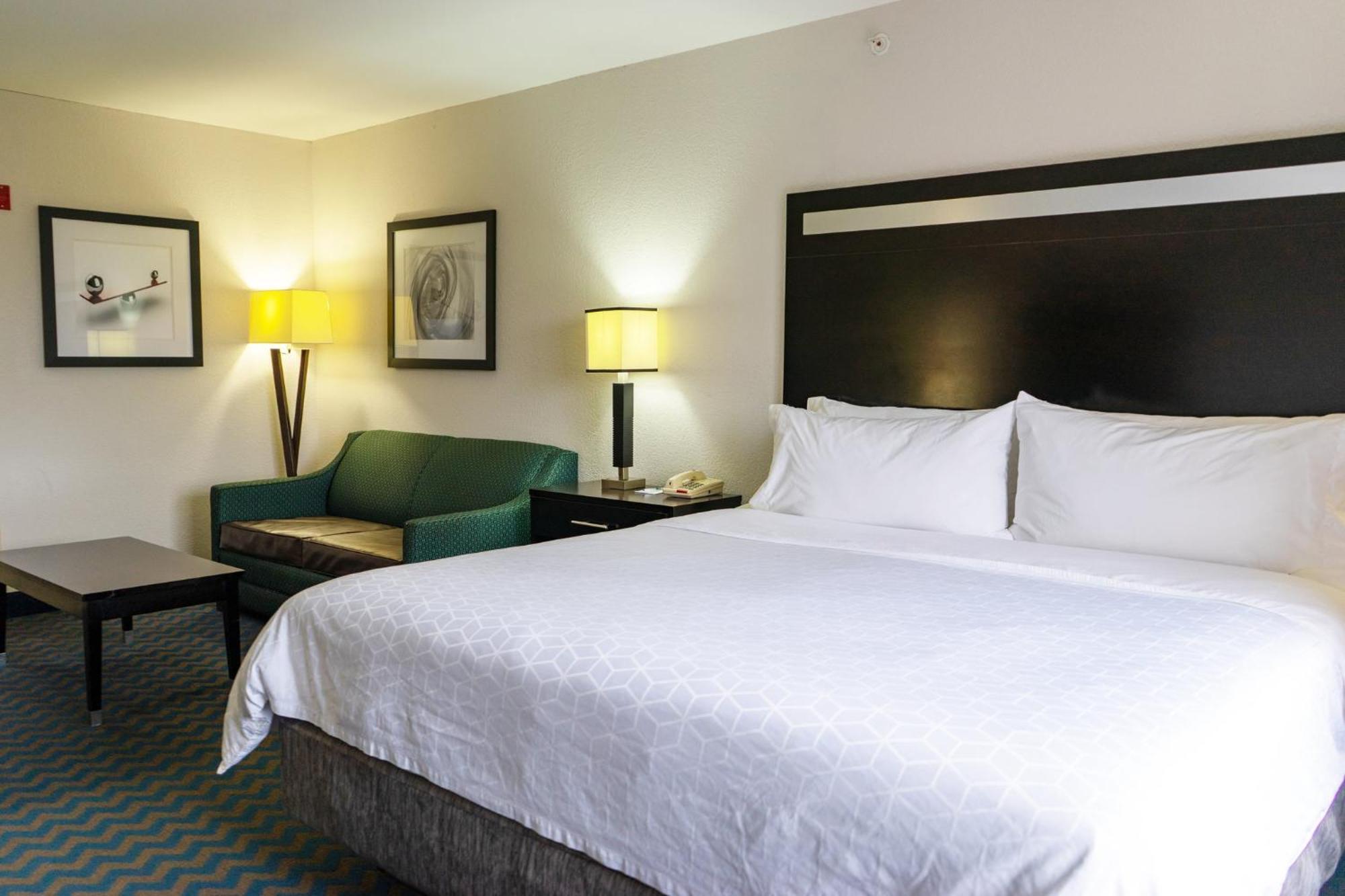 Holiday Inn Express & Suites Roanoke Rapids By Ihg Ngoại thất bức ảnh