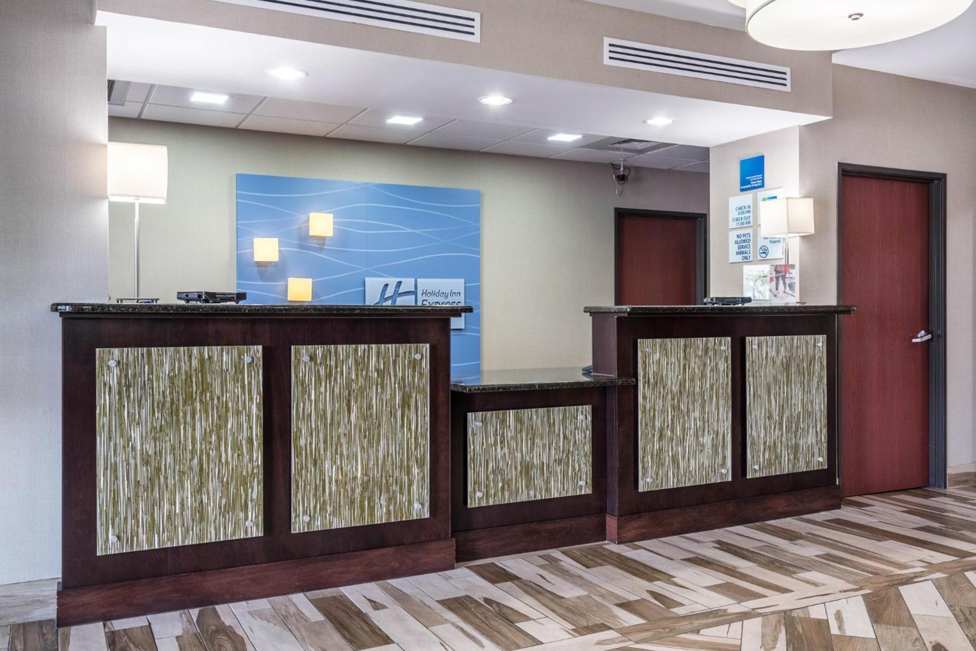 Holiday Inn Express & Suites Roanoke Rapids By Ihg Ngoại thất bức ảnh