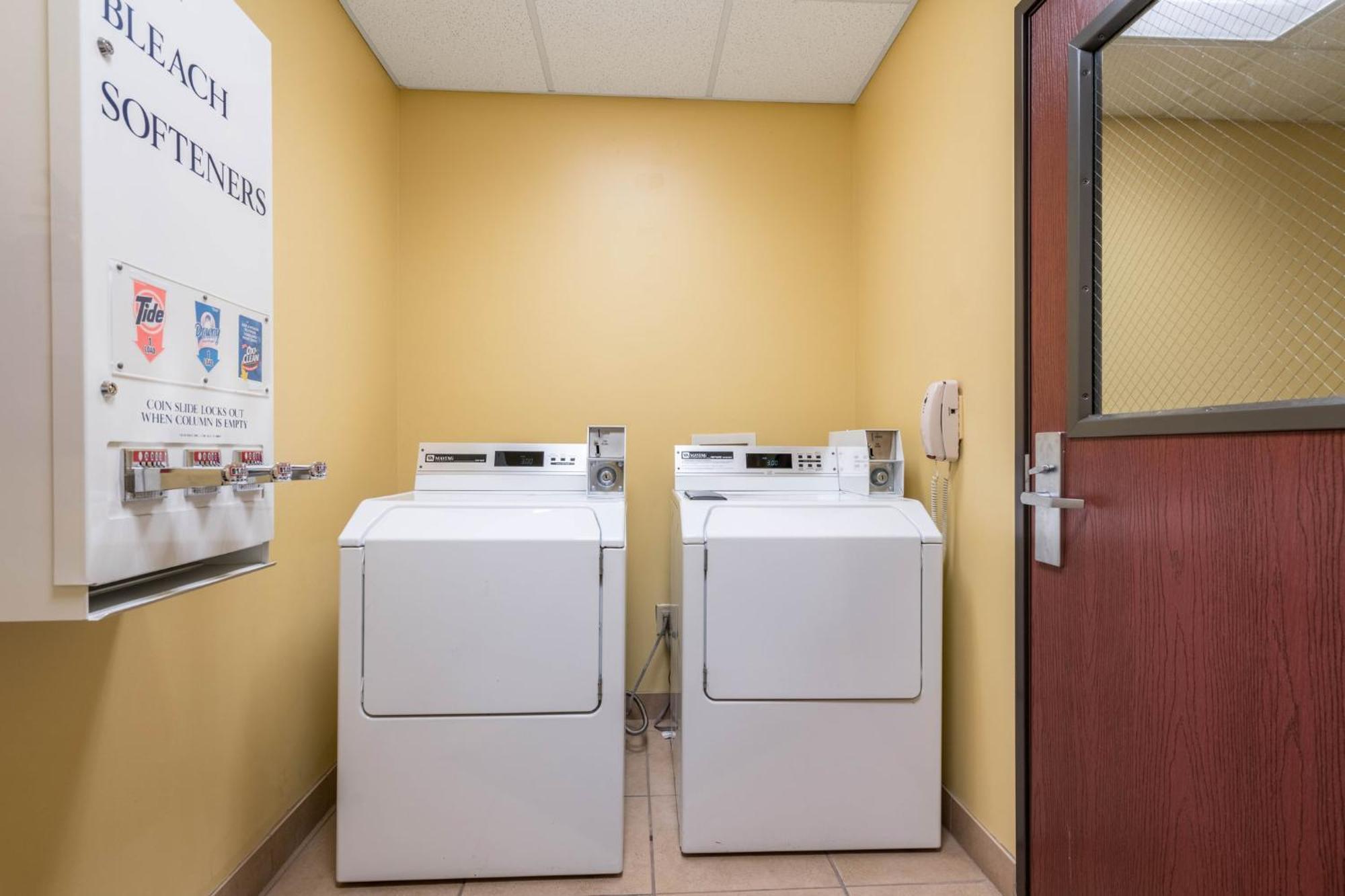 Holiday Inn Express & Suites Roanoke Rapids By Ihg Ngoại thất bức ảnh