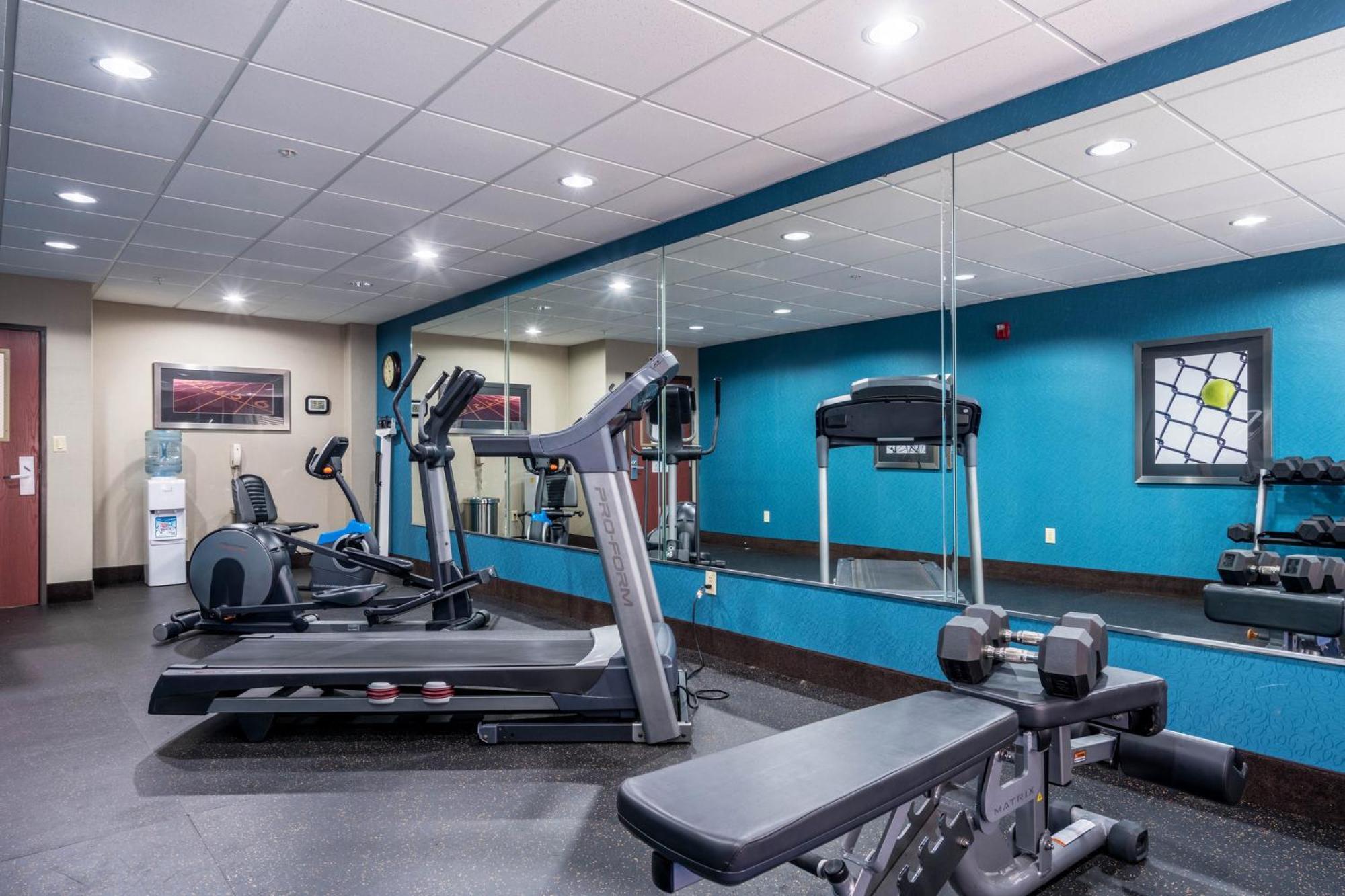 Holiday Inn Express & Suites Roanoke Rapids By Ihg Ngoại thất bức ảnh