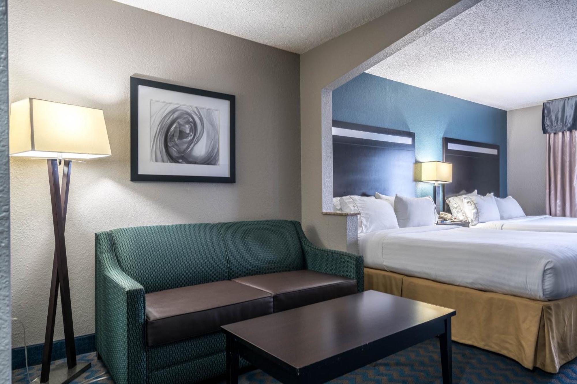 Holiday Inn Express & Suites Roanoke Rapids By Ihg Ngoại thất bức ảnh